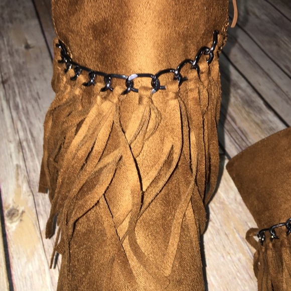Fringe bootie, size 10. Worn once in box - Picture 4 of 6